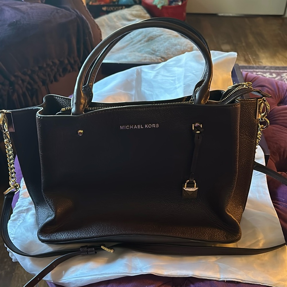Michael Kors very roomy large handbag